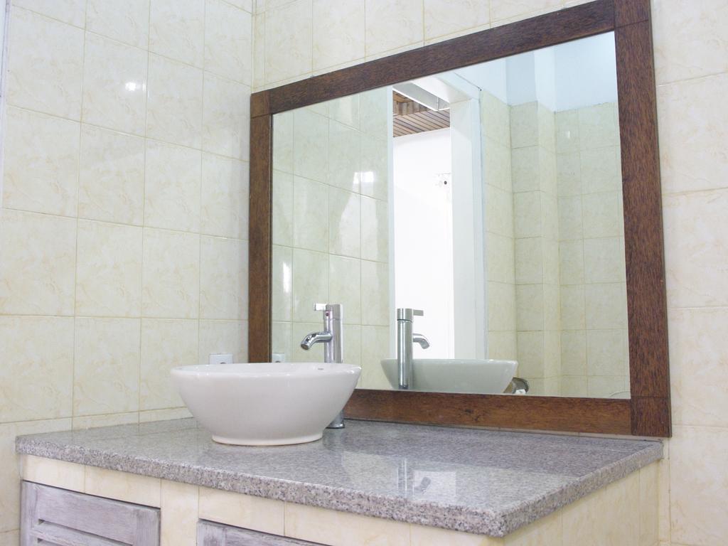 Starfish Bali Villa Семиньяк Номер фото